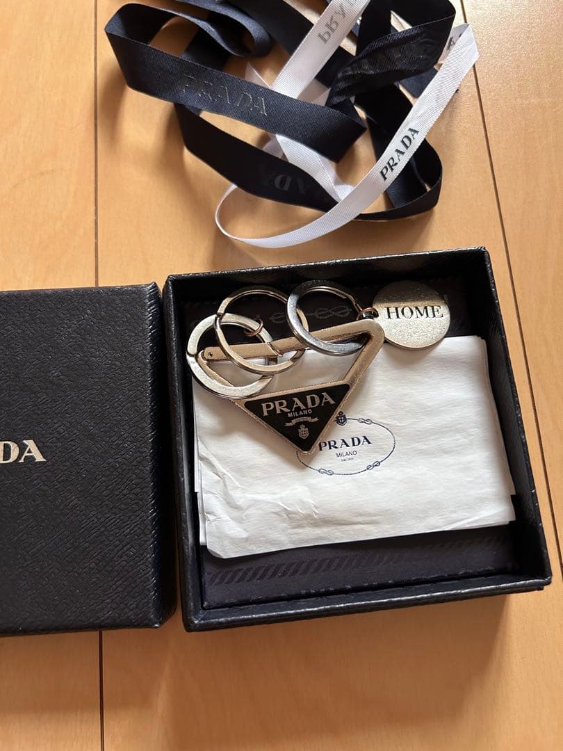 「PRADA」キーリング　カラビナ