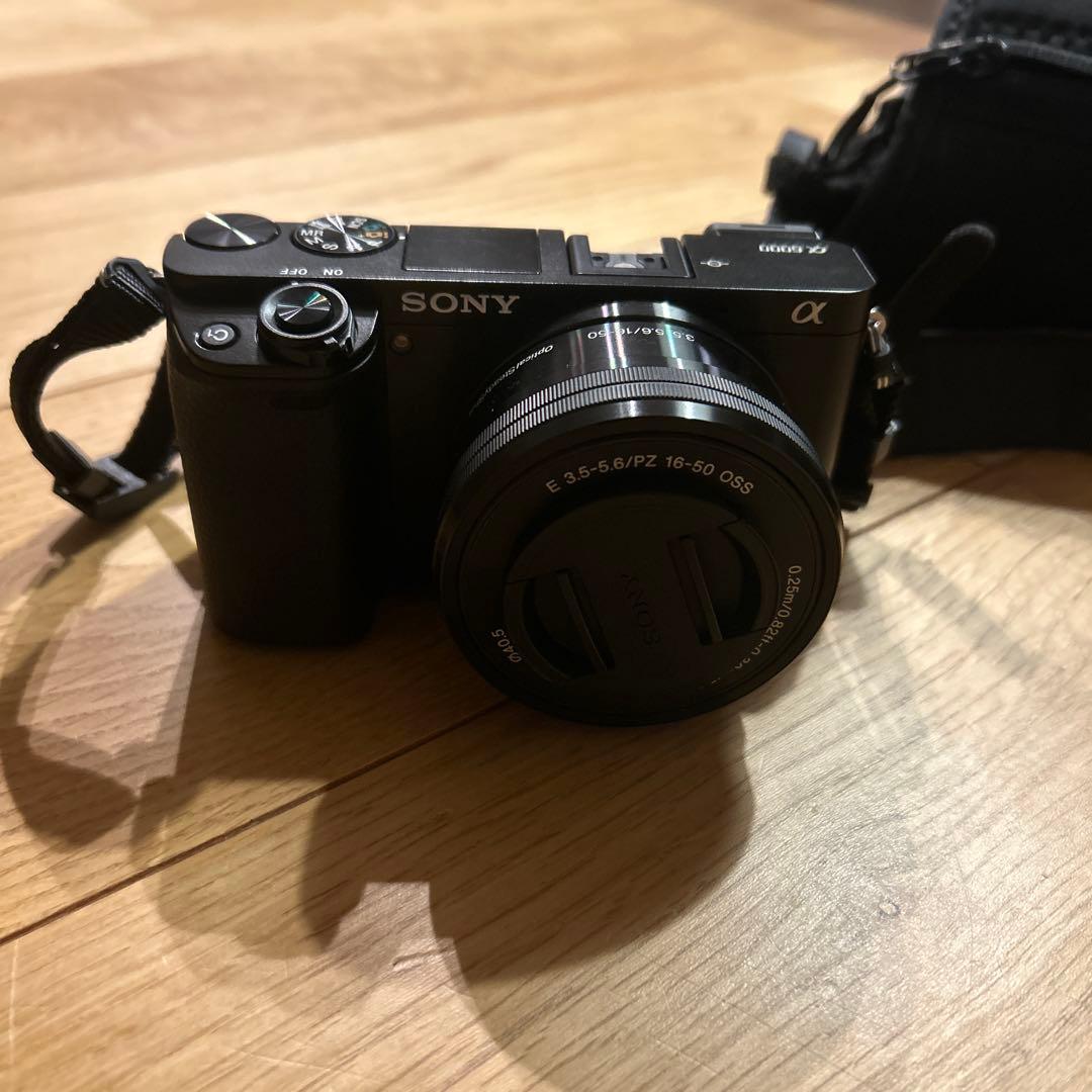 Sony α6000 ミラーレスカメラ E 16-50mm