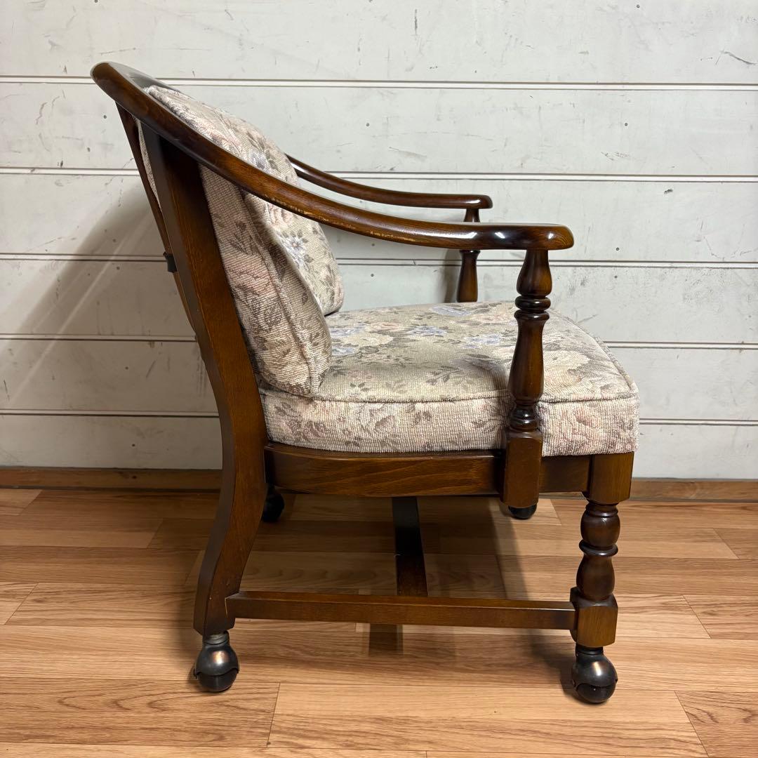 karimoku アームチェア　キャスター付き　コロニアル　2/4