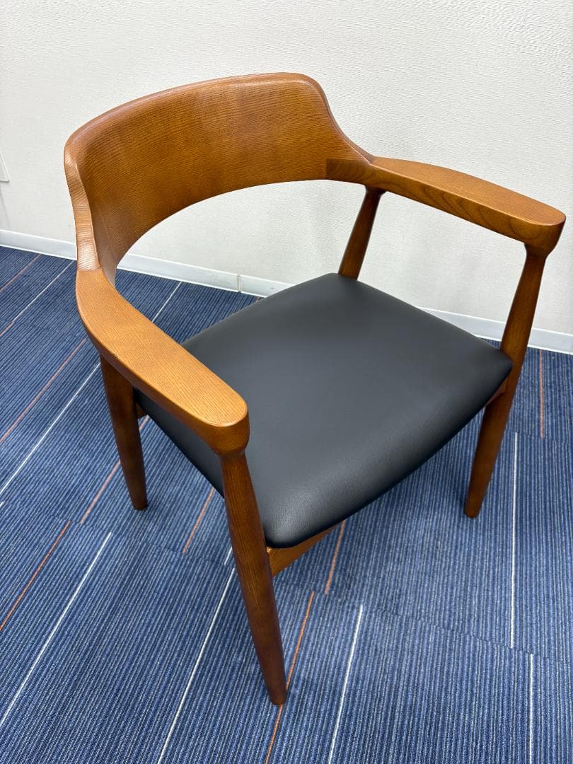 ブラウン アームチェア ダイニングチェア（４脚セット）