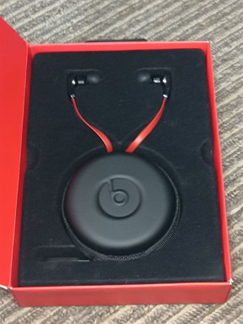 八6037【未使用品】beats by dr.dre tour イヤホン