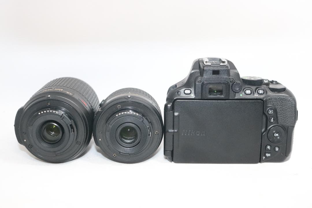 ⭐Nikon D5500 ダブルレンズキット⭐大人気！高機能⭐ 初心者 一眼レフ
