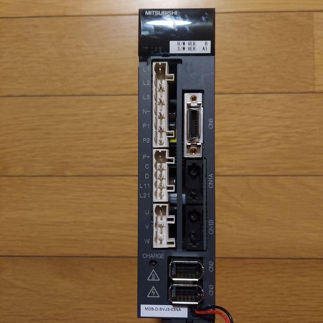 三菱電機　サーボドライバ　MDS-D-SVJ3-03NA