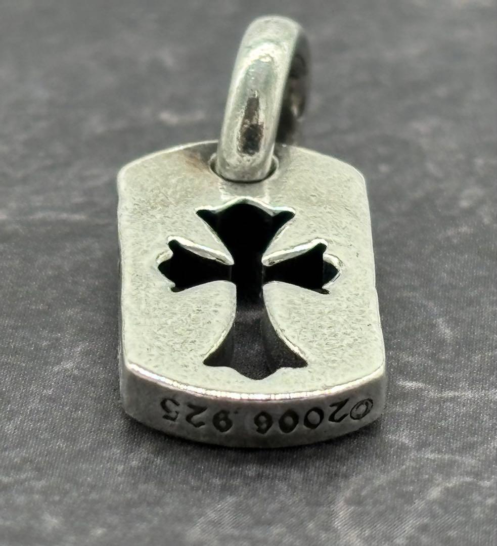 【インボイス付属正規品】タイニーカットアウトクロスドッグタグ