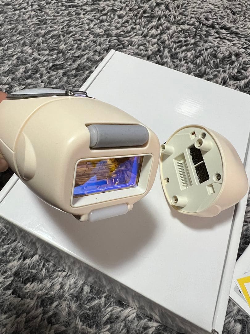 ◆ヤーマン 光美容器レイボーテRフラッシュシルキー STA210C ほぼ未使用