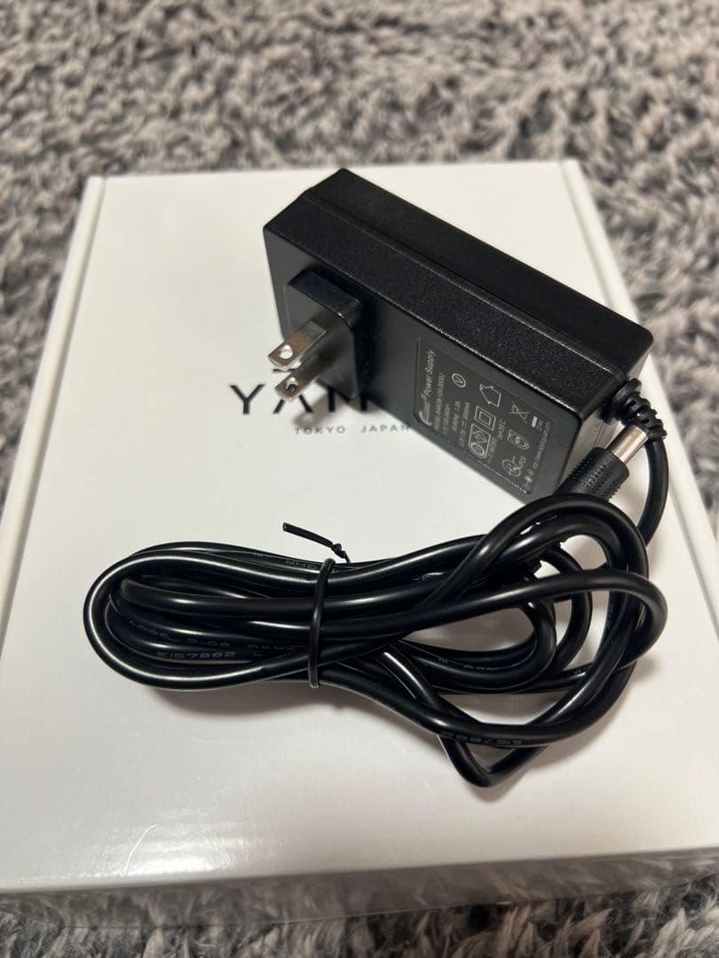 ◆ヤーマン 光美容器レイボーテRフラッシュシルキー STA210C ほぼ未使用