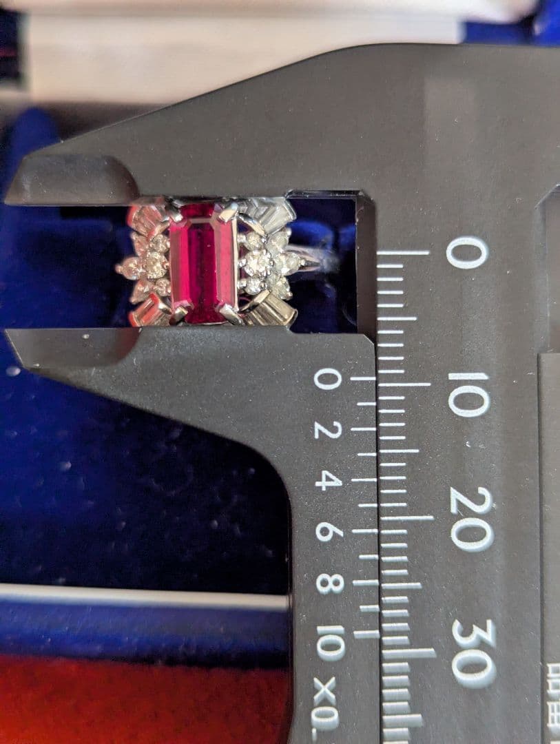 退院セール‼️バレンタイン値引き！ルビーの指輪1.35カラット写真も差替え