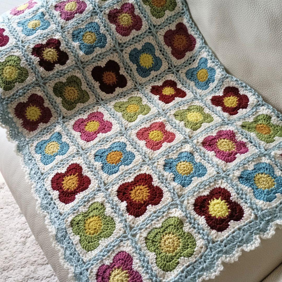 手編みブランケット★フラワーモチーフ★お花★グラニースクエア★かぎ針編み
