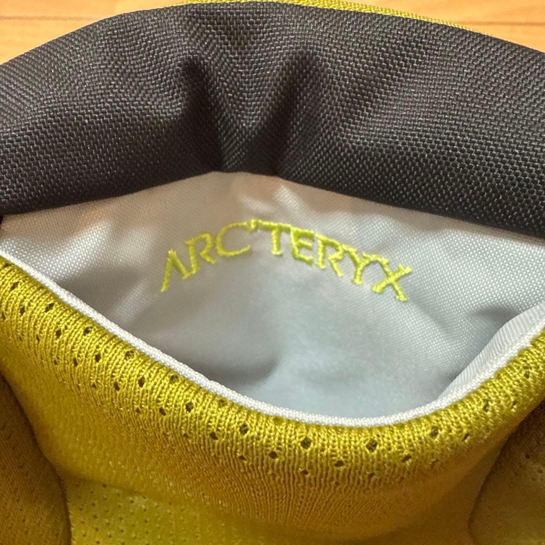 新品 BEAMS【EXCLUSIVE】ARC’TERYX / Mantis1