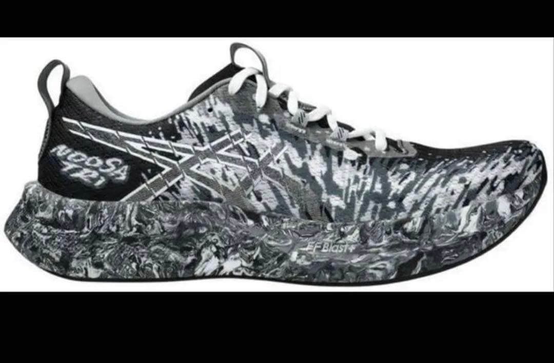 市*ー様 アシックス NOOSA TRI 16 ランニングシューズ　28.0cm