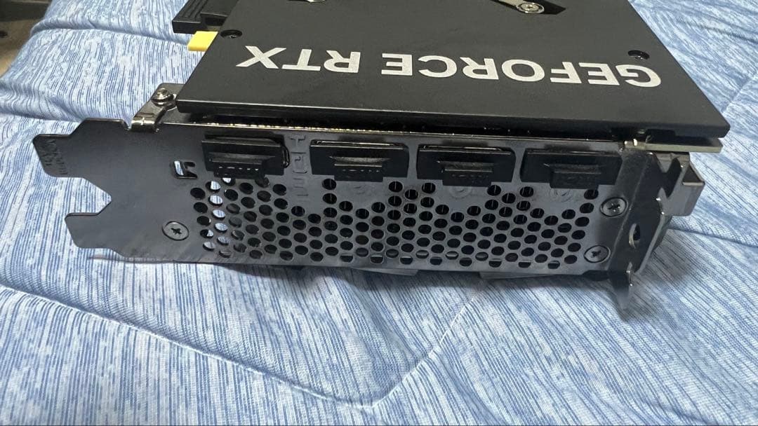 グラフィックボード・グラボ・ビデオカード MSI GeForce RTX 4070 Ti VENTUS 2X