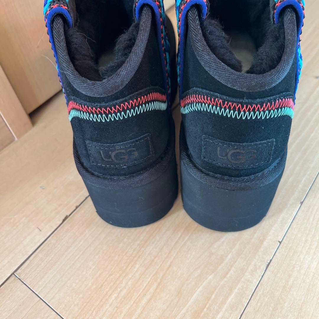 UGG クラシック ウルトラミニ ブレイド プラットフォーム, 厚底,