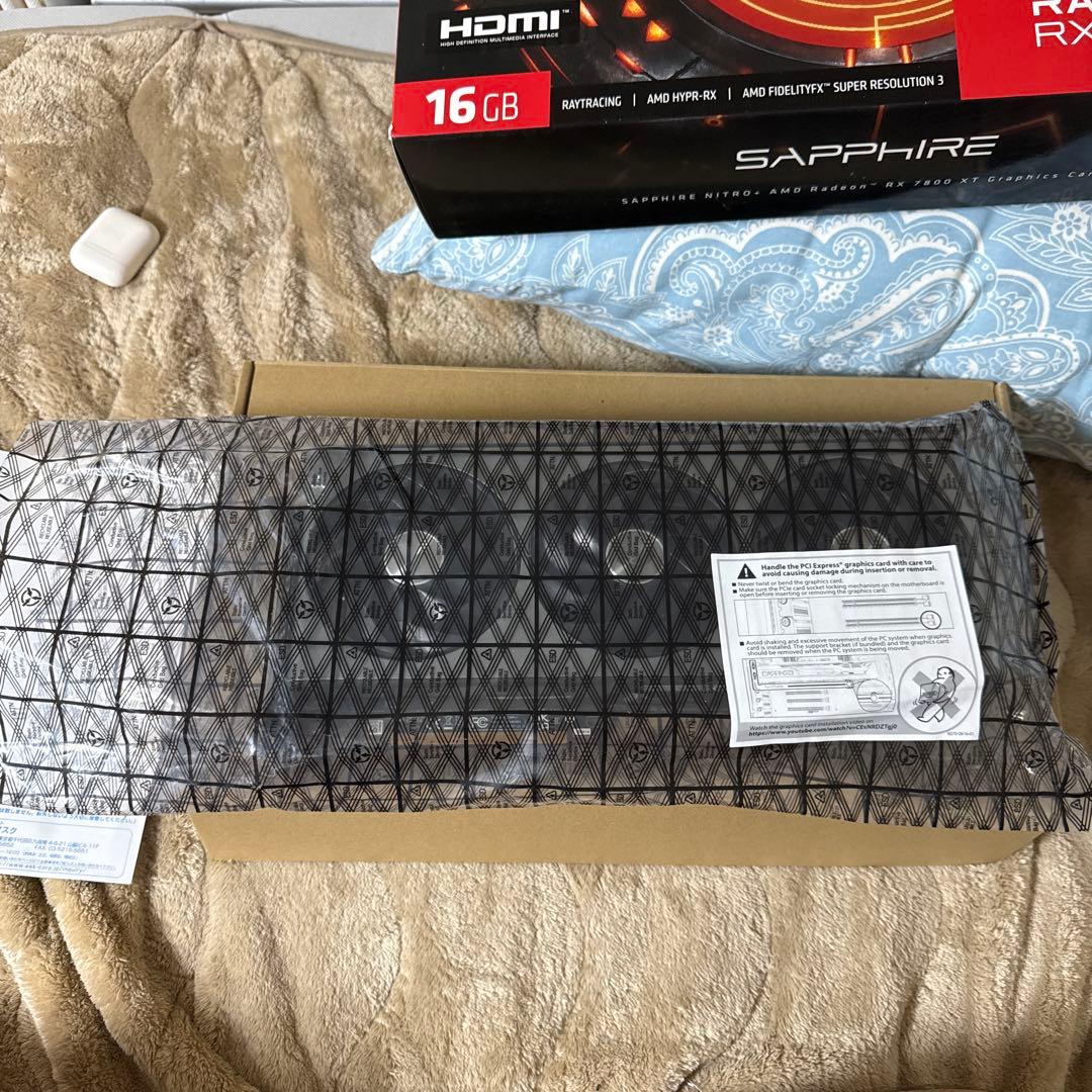 グラフィックボード・グラボ・ビデオカード Sapphire Radeon RX 7800 XT Nitro+ 16GB