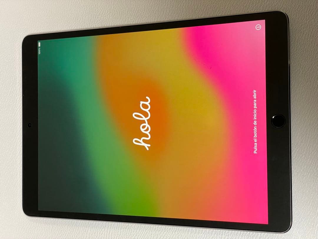 Apple iPad シルバー