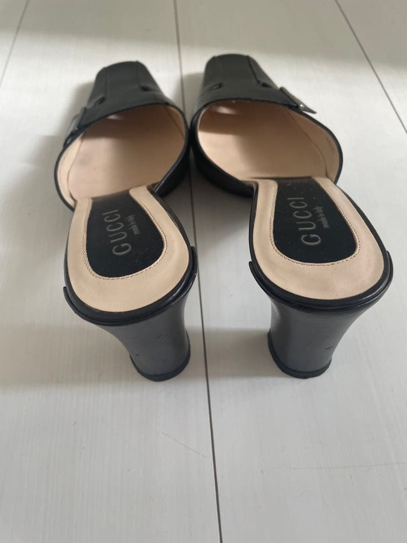 GUCCI ブラック ミュール