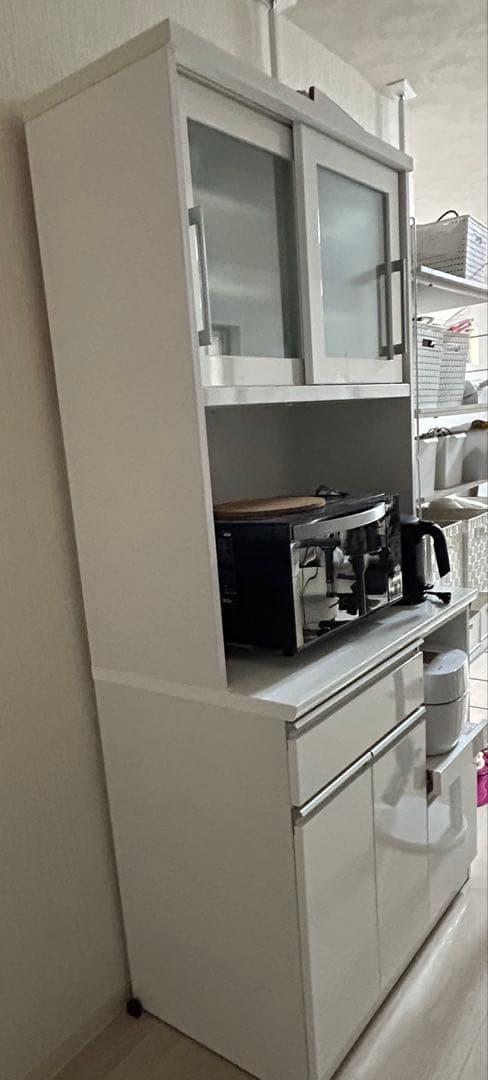 ホワイト キッチンボード　ニトリ