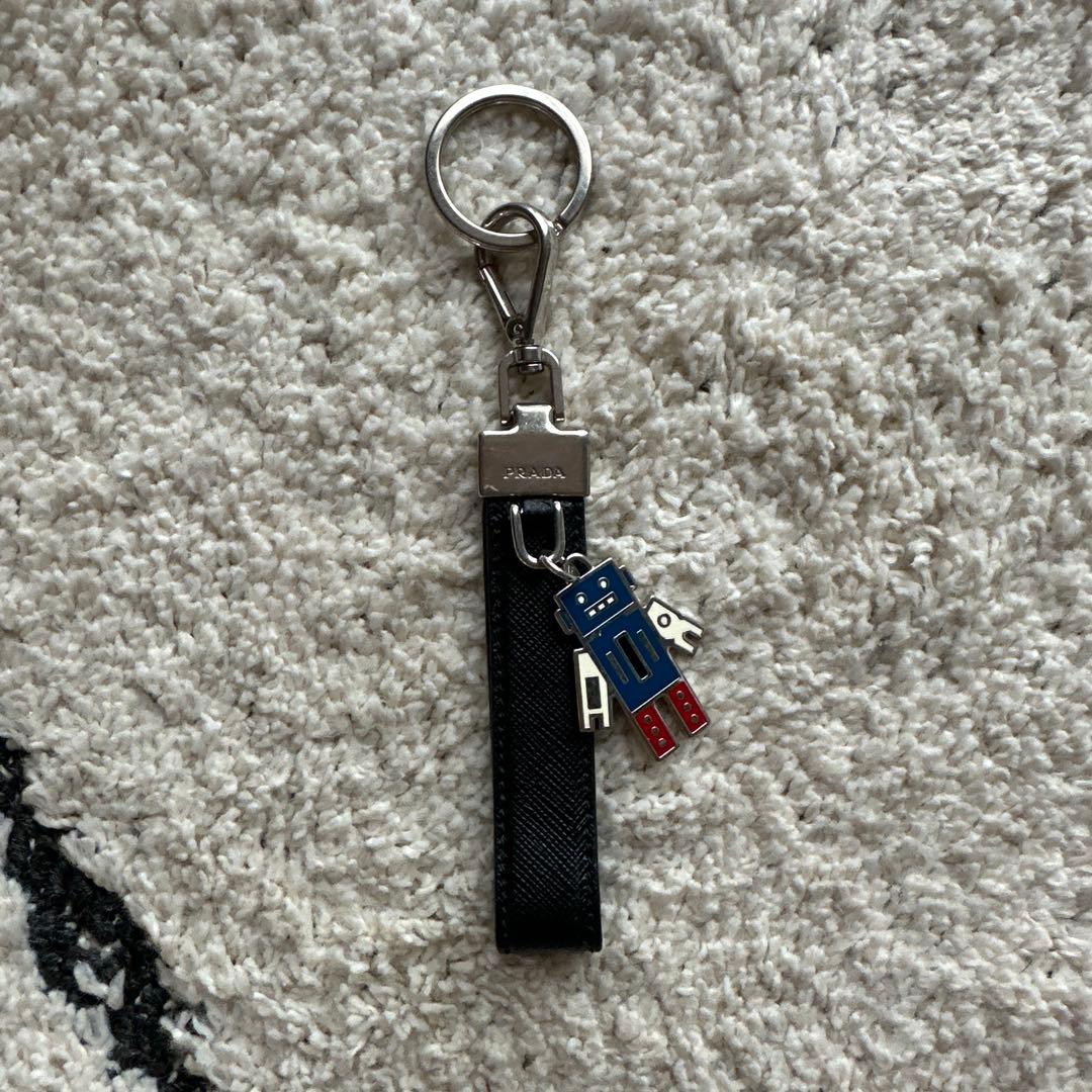 PRADA ロボットチャーム　キーホルダー　ブラック