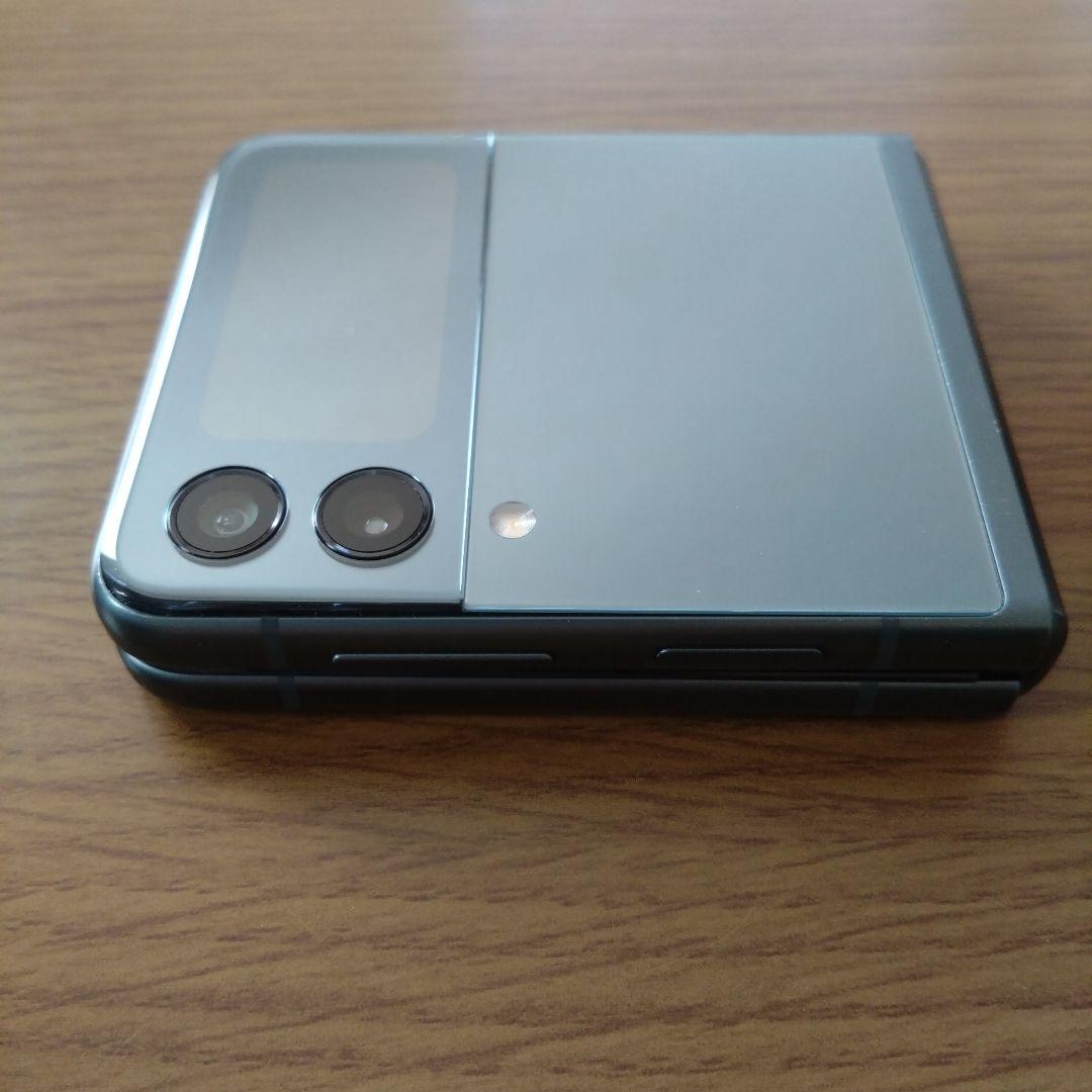 Samsung Galaxy Z Flip3 256GB グリーン