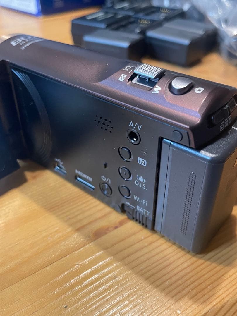 Panasonic HC-V520M ビデオカメラ　付属品多数 キャリーバック付