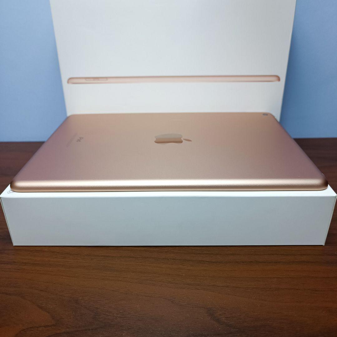 (美品) iPad 9.7 第6世代 WiFi 128GB キーボード付き