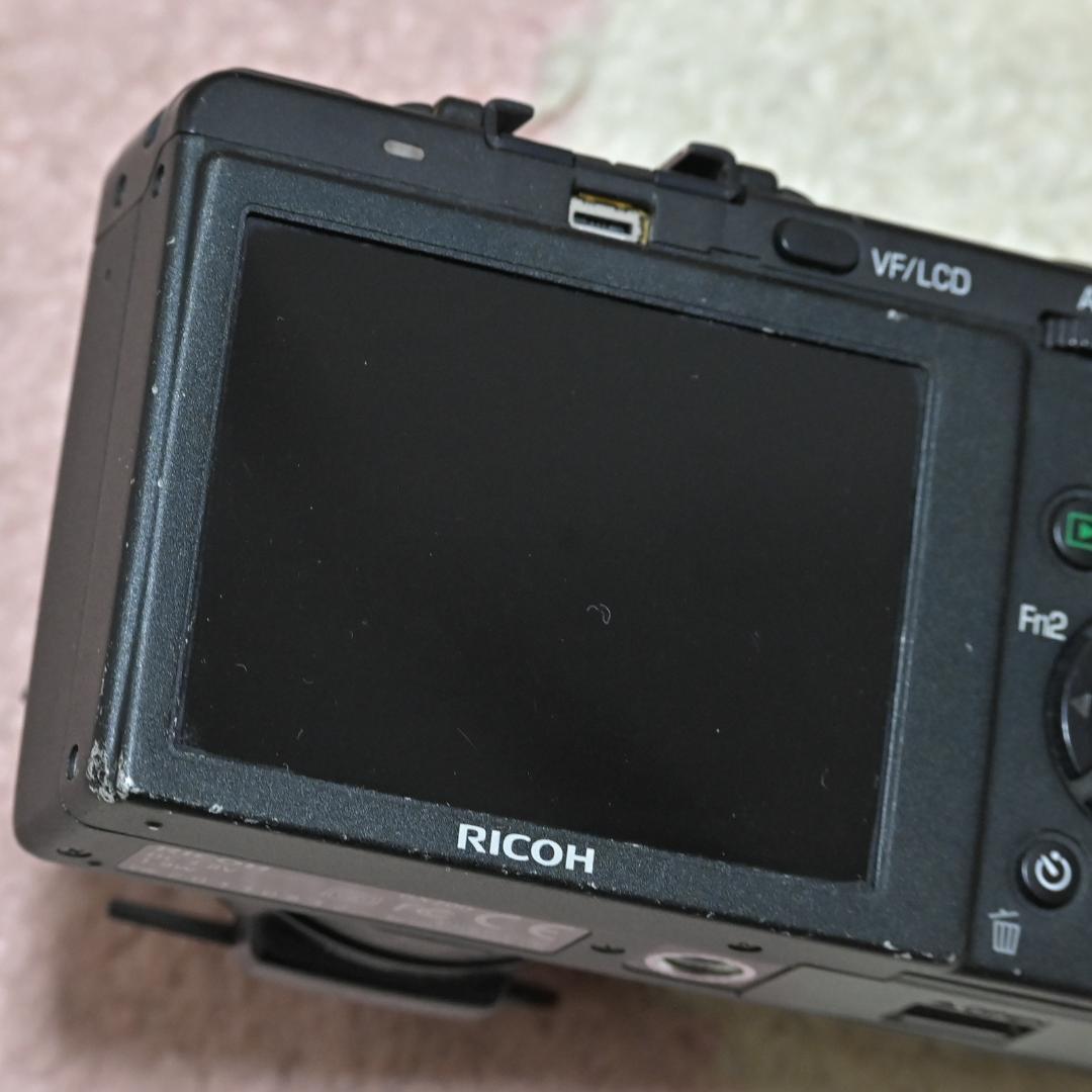【ジャンク】RICOH リコー GX200 デジタルカメラ