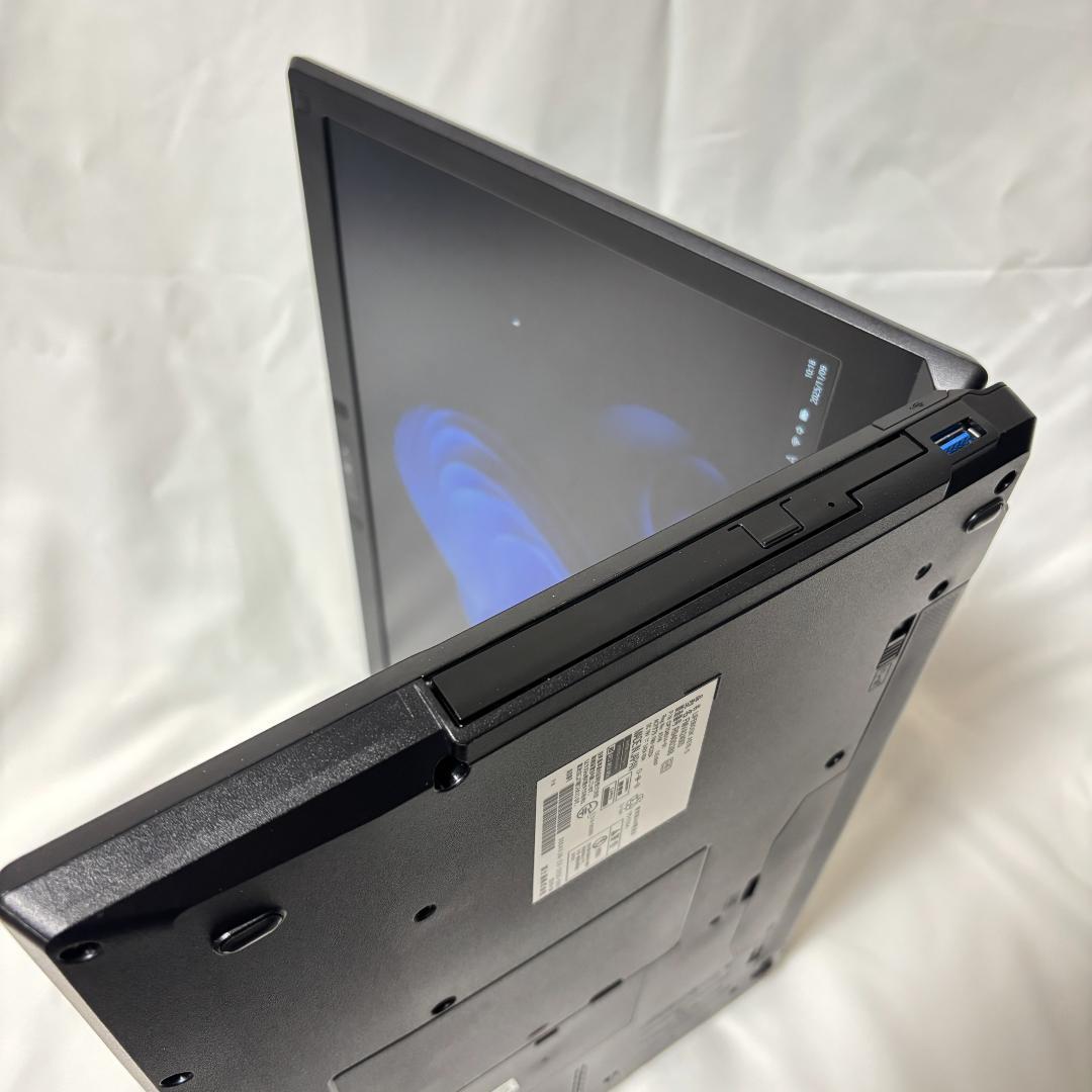 F07A【美品】15.6型FHD/i5第6世代/4GB/SSD128GB x