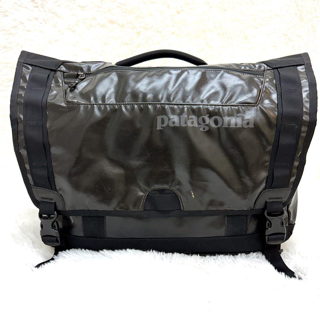patagonia 大型メッセンジャーバッグ ブラックホール