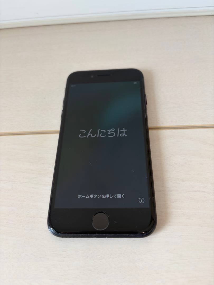 【美品】Apple iPhone SE 第2世代 (SE2) ブラック