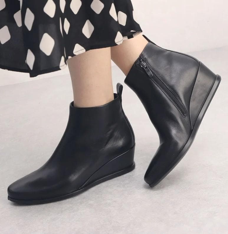 ハル 新品 ECCO SHAPE 45 WEDGE Ankle Boot