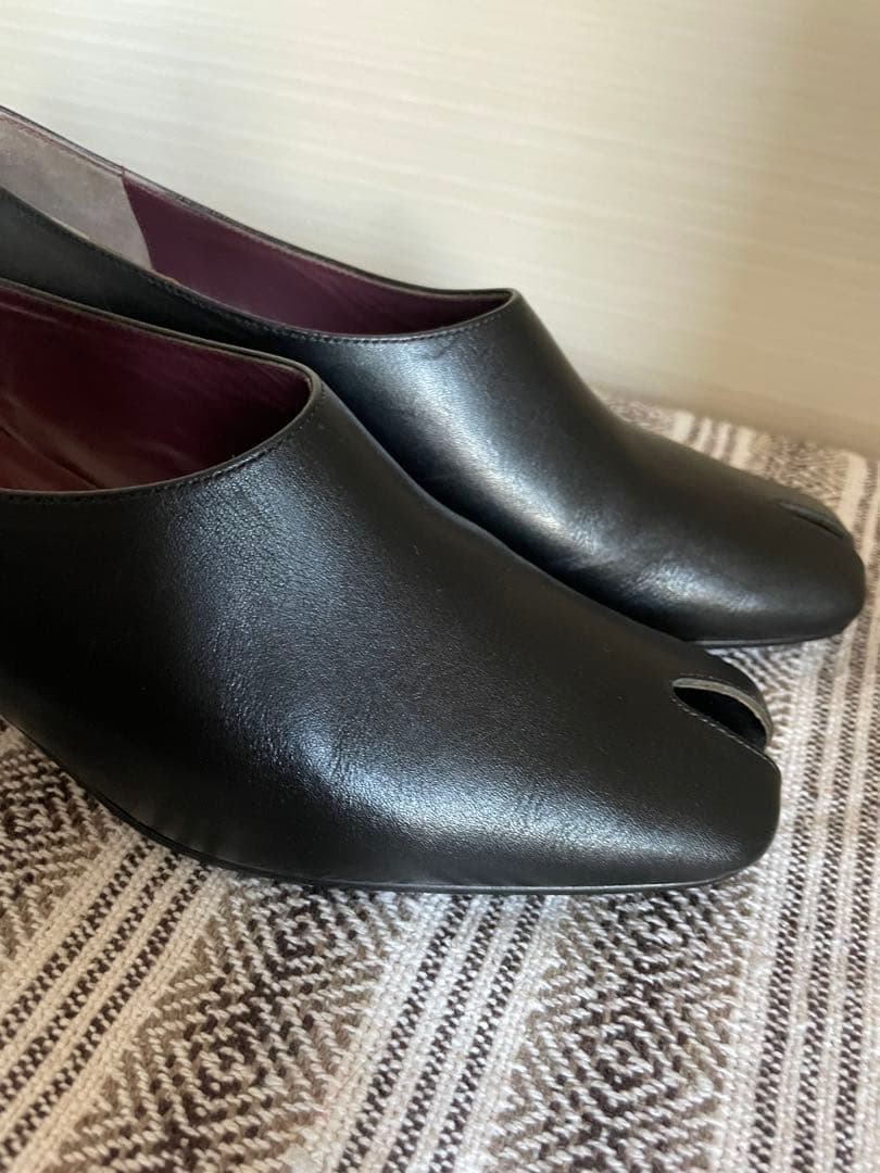 超美品！JANE SMITH 黒レザーオープントゥ ヒールパンプス 37