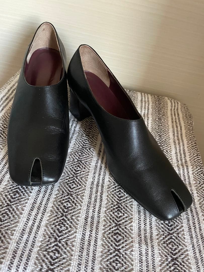 超美品！JANE SMITH 黒レザーオープントゥ ヒールパンプス 37