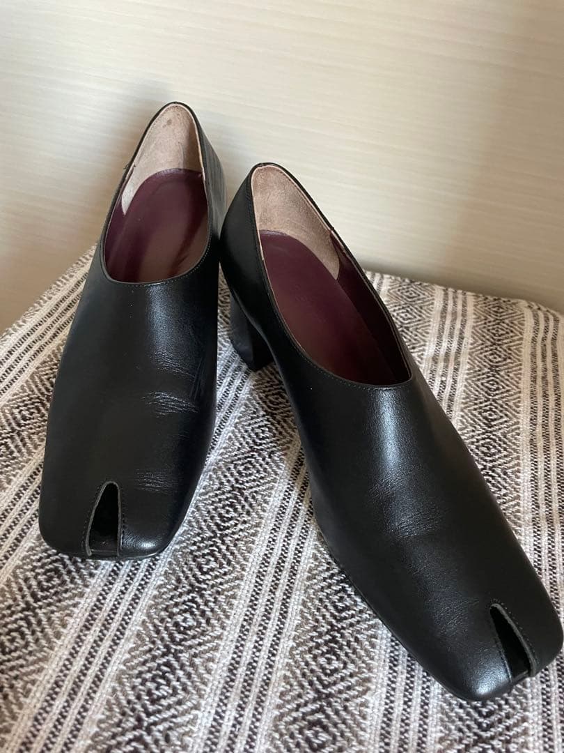 超美品！JANE SMITH 黒レザーオープントゥ ヒールパンプス 37