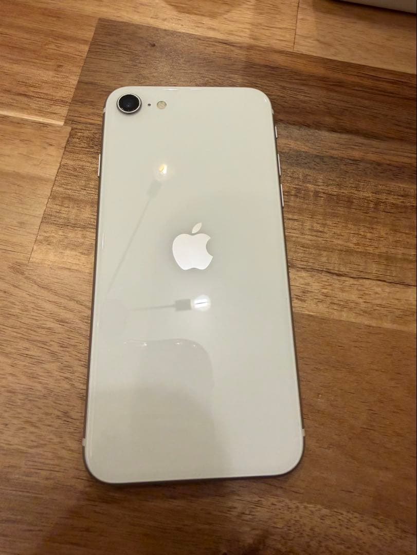【画面割れ有り】iPhone SE 第2世代 (SE2) ホワイト 64GB