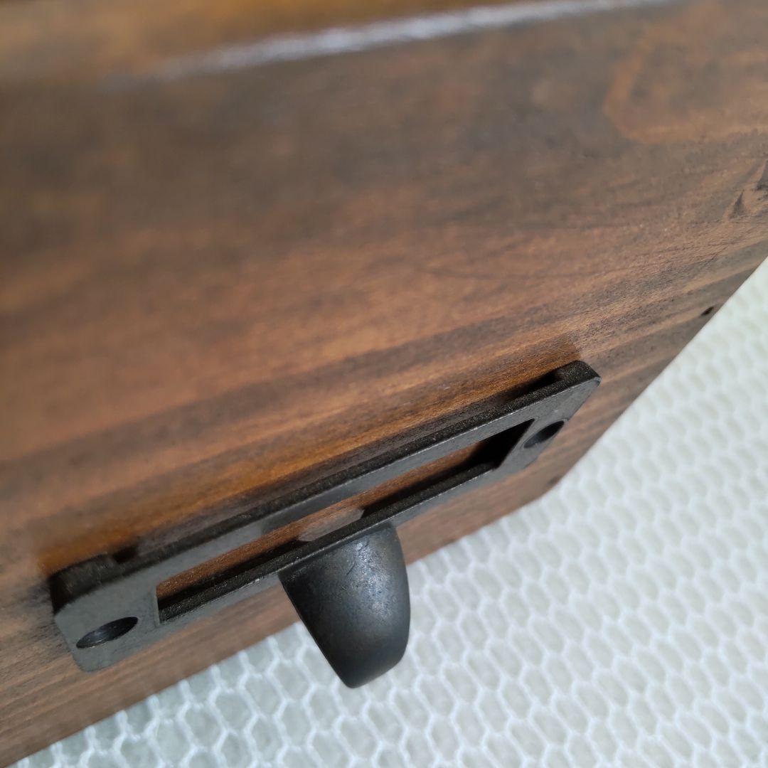 古木を使用した9ボックスのヴィンテージ小物入れ！