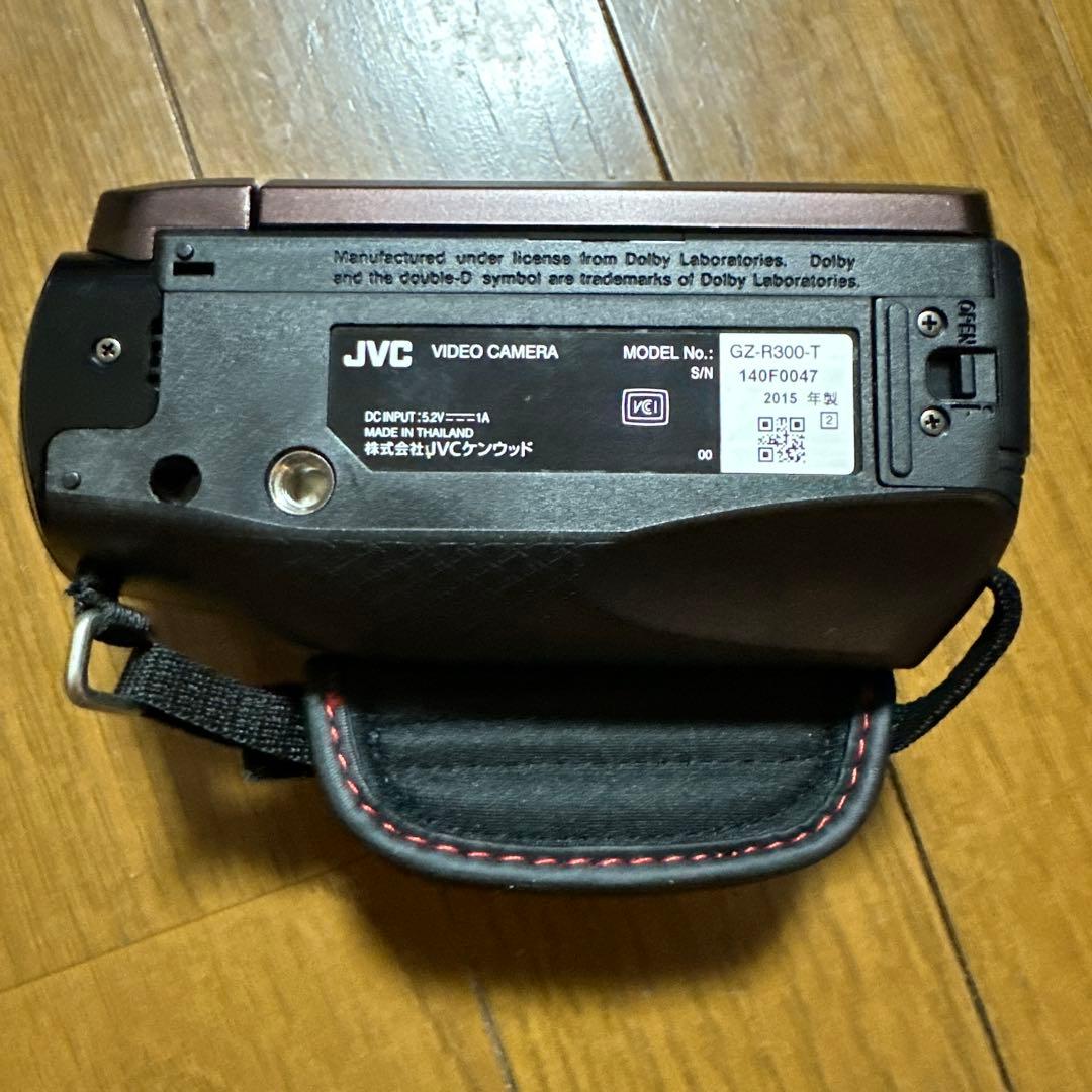 JVC ビデオカメラ EVERIO 防水 防塵 内蔵ブラウン GZ-R300-T