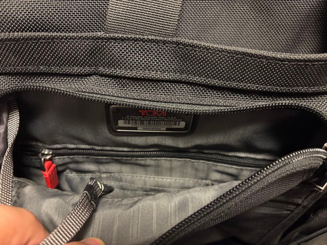TUMI ビジネスバッグ　付属品完備　PCケース付　 拡張機能
