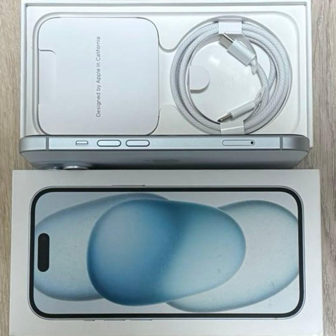 未使用近いバッテリー容量100% iPhone15 128GB SIMフリー本体
