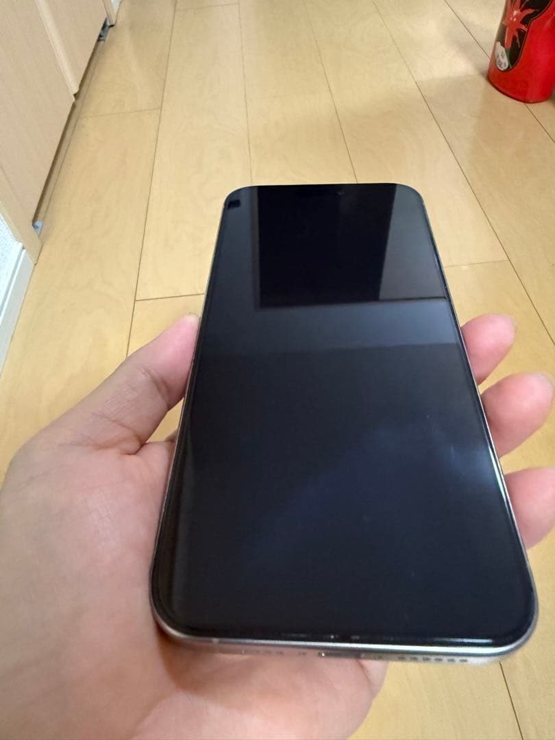 iPhone 15 Pro max ナチュラルチタニウム SIMフリー