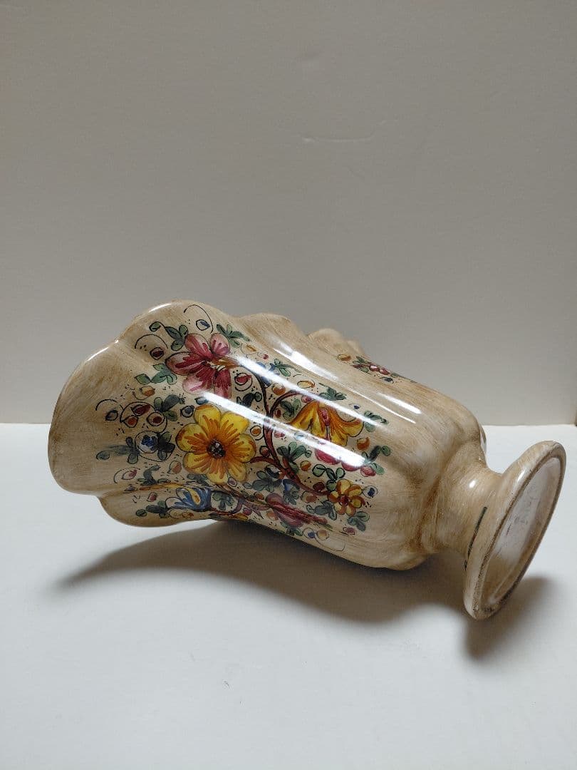 イタリアグッピオ　バフォッキオ工房