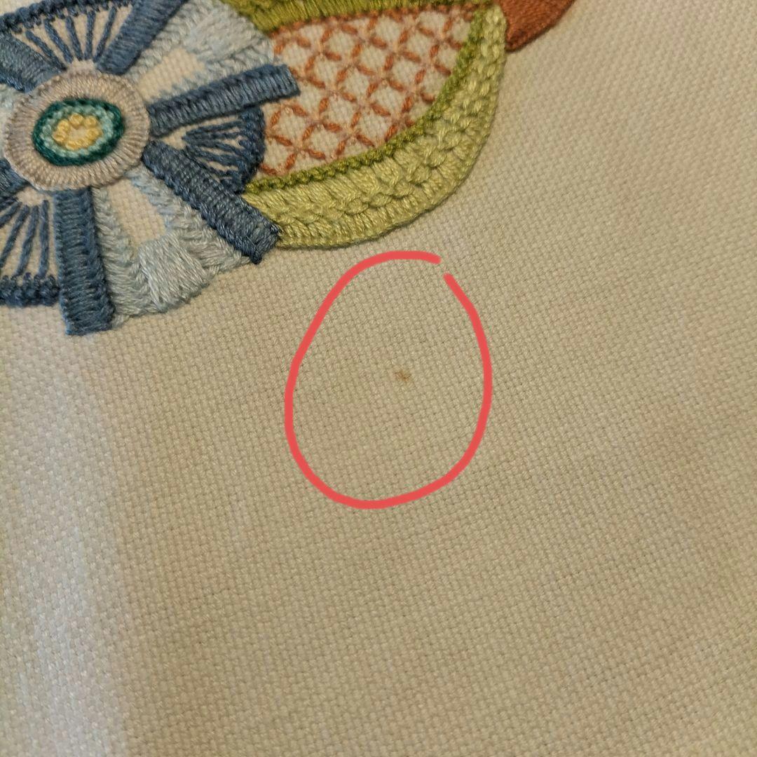 戸塚刺繍 　花柄　テーブルクロス