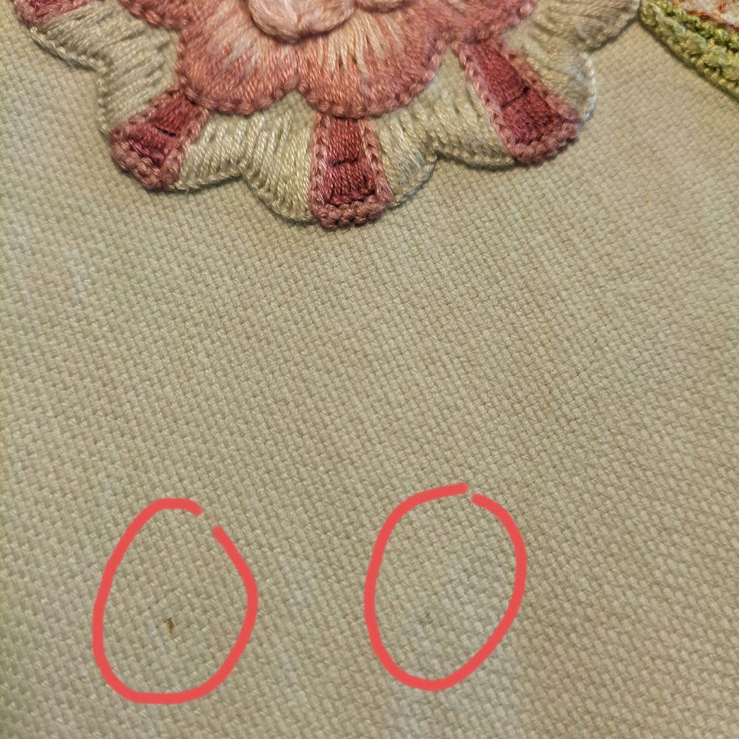 戸塚刺繍 　花柄　テーブルクロス