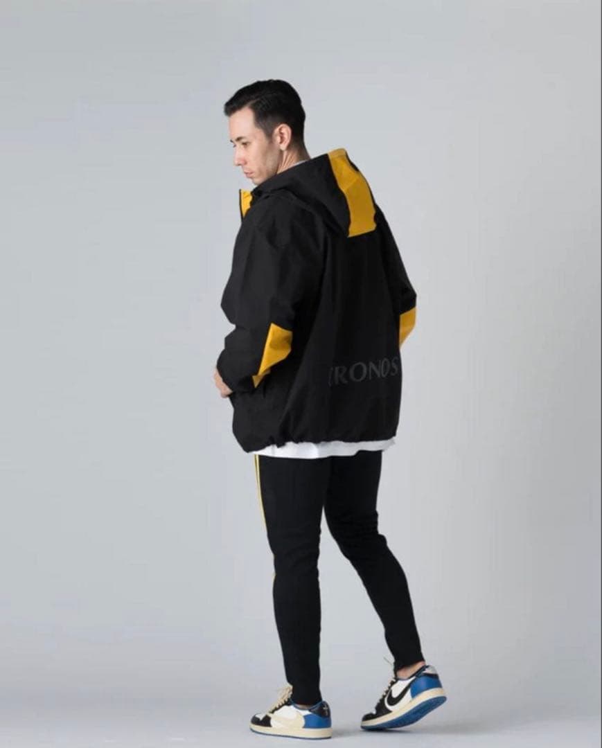 CRONOSマウンテンパーカー オンライン完売品　XL