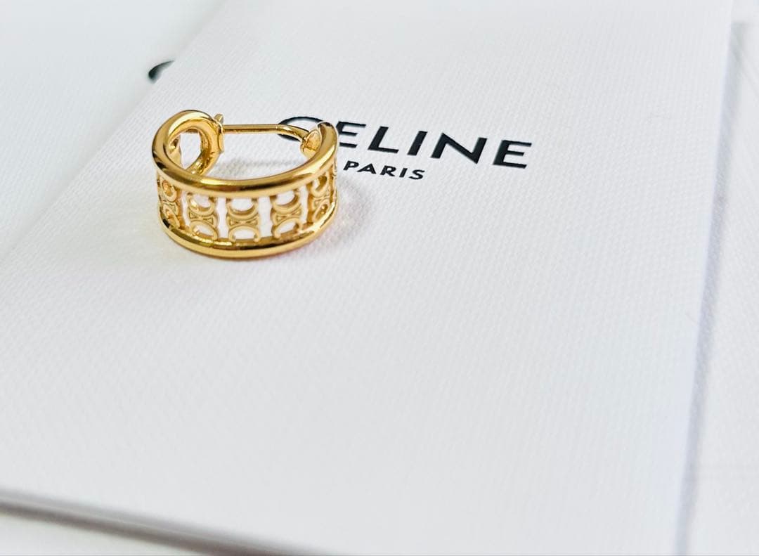 【CELINE】セリーヌ トリオンフ ピアス ゴールド 片耳用」