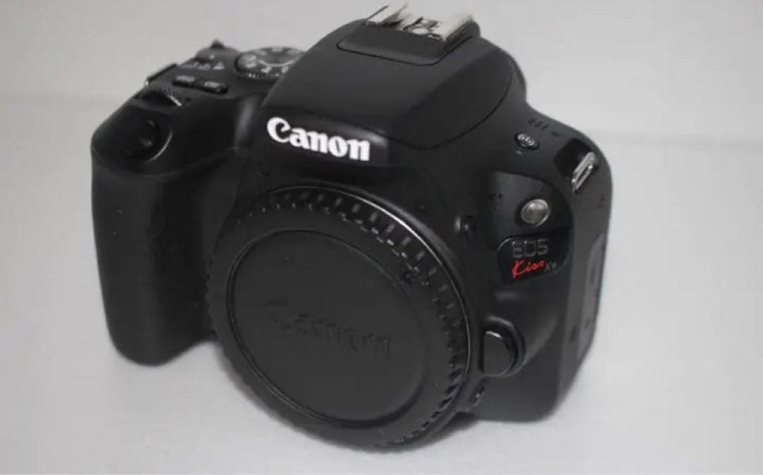 キャノン☆美品☆canon kiss x9標準&望遠&単焦点トリプルレンズセット