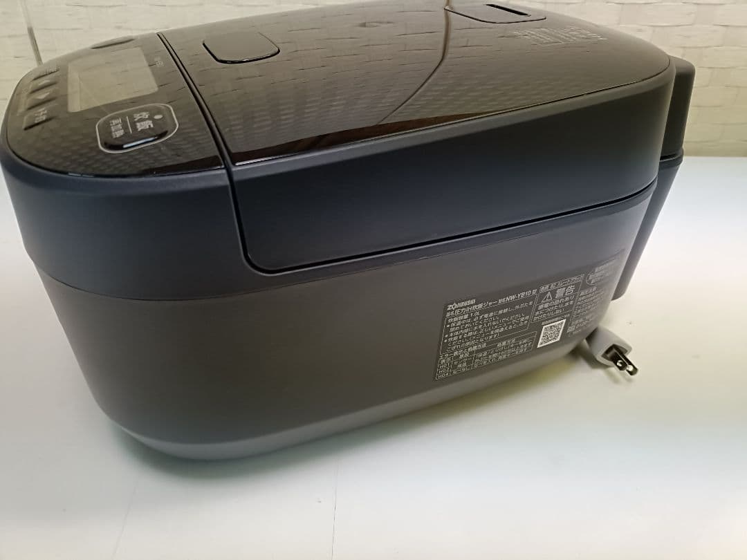 象印 圧力IH炊飯ジャー 極め炊き NW-YB10型　5.5合　25年製