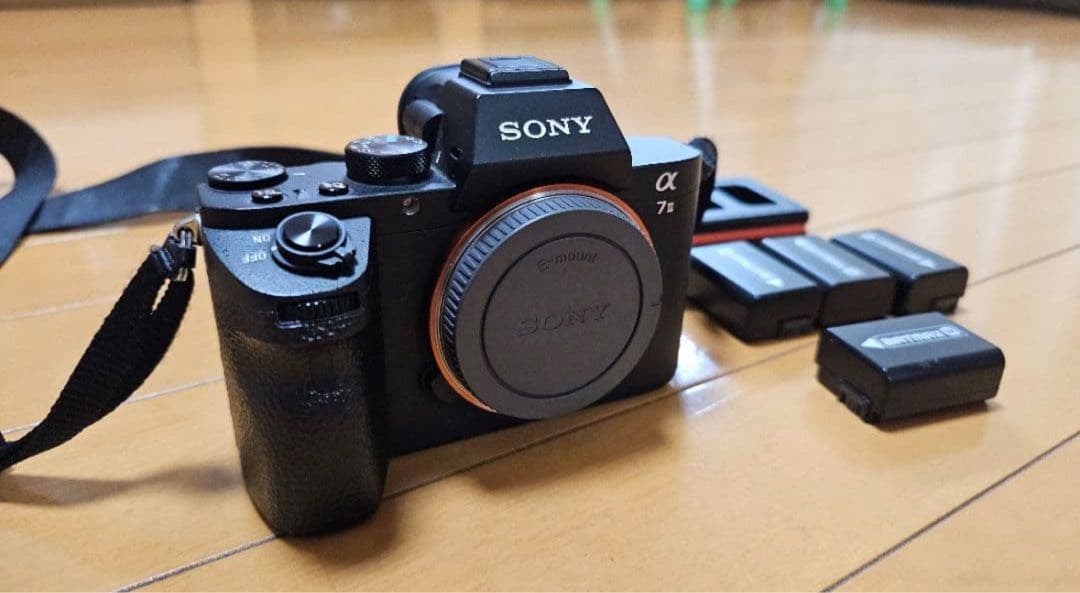 SONY α7II ボディ+バッテリー４つ+充電器