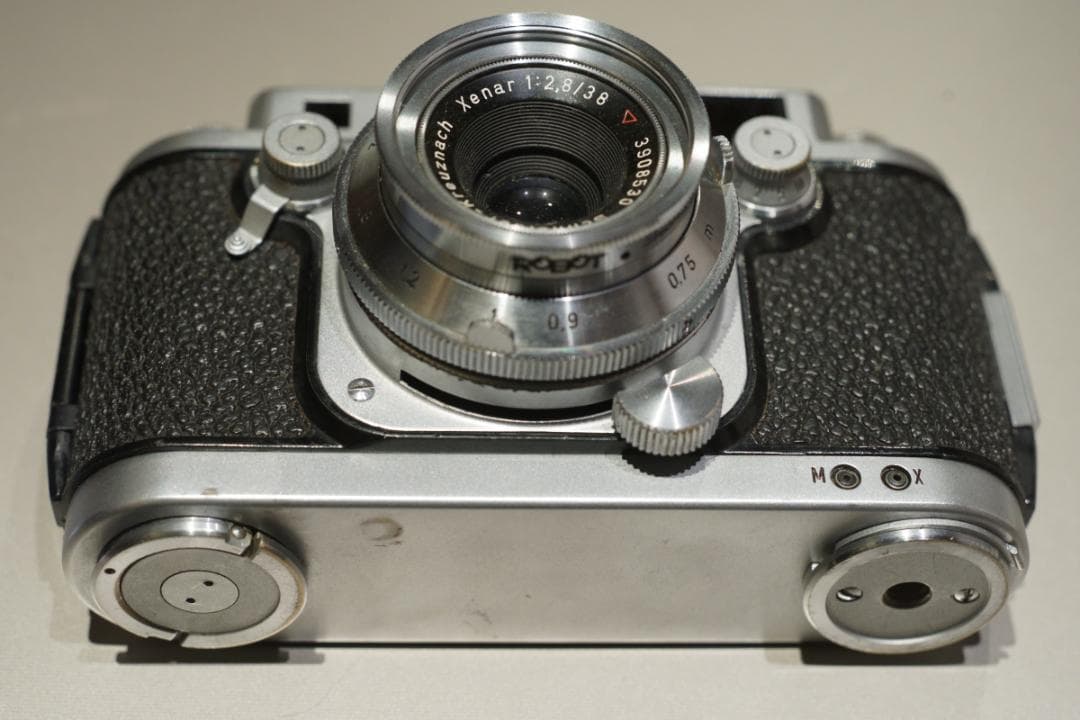 ロボットローヤル　修理不能　EFマウントアダプターつき　レンズ遊び可　付属品多数