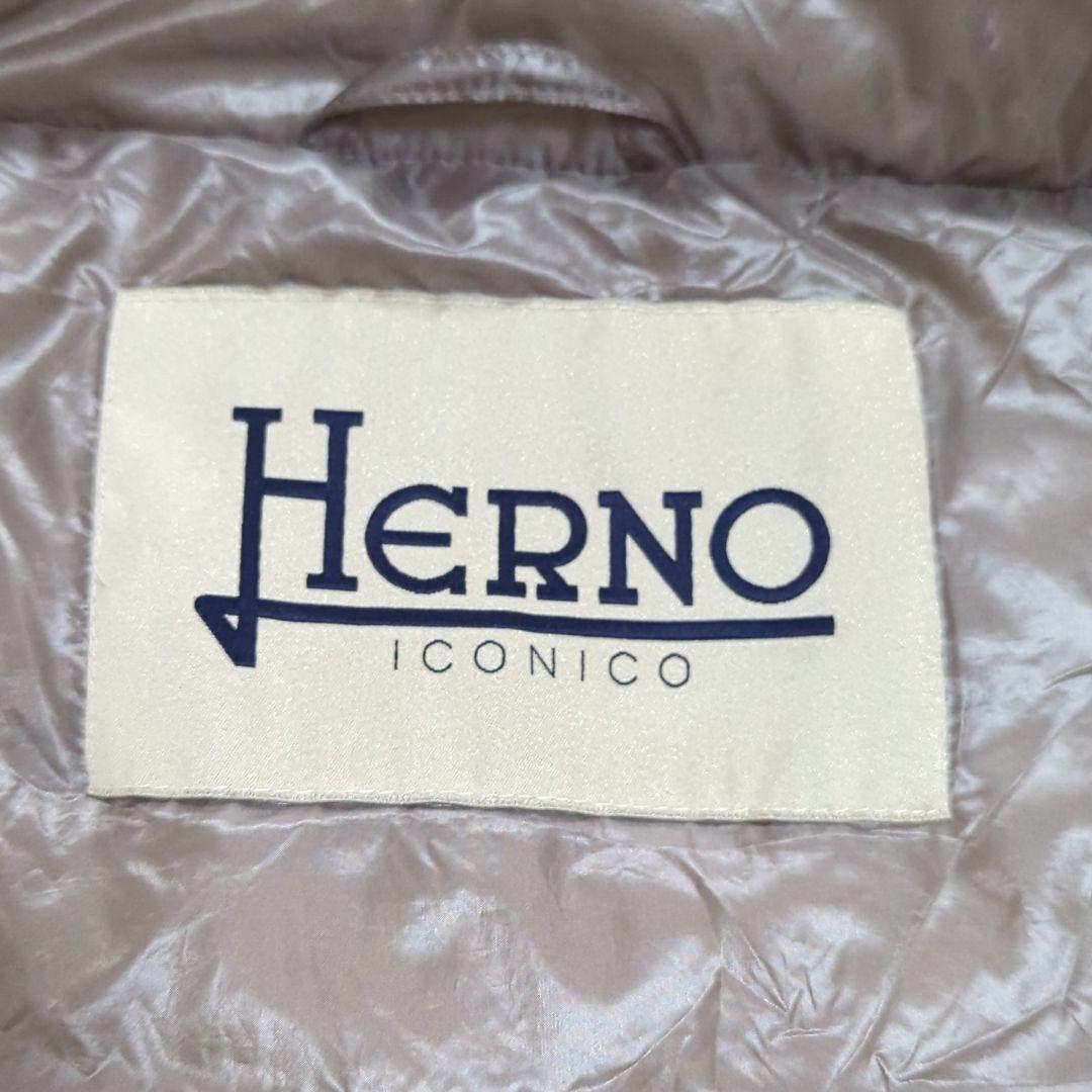 美品 HERNO 40 ICONICO エミリア ケープ ダウンベスト 半袖