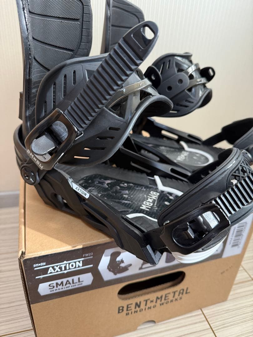 24-25 BENTL AXION サイズS