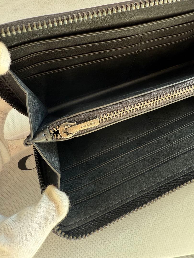 COACH ロゴパターン 長財布　新品未使用